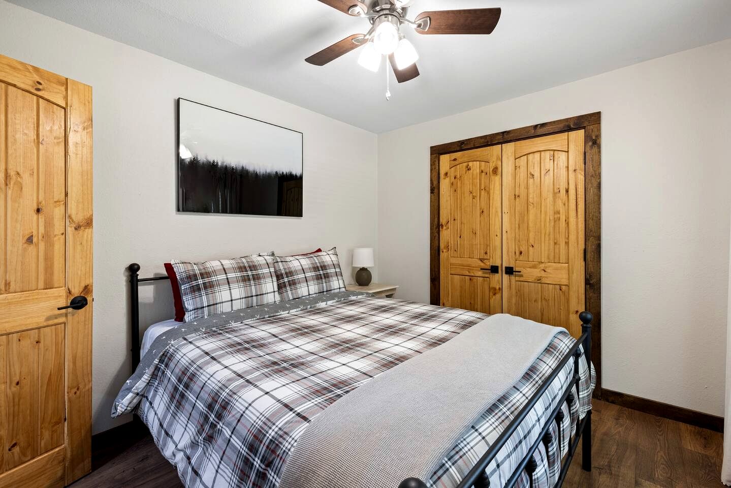 Fantastic Secluded Wooden Cabin with All Commodities in Nashoba, Oklahoma