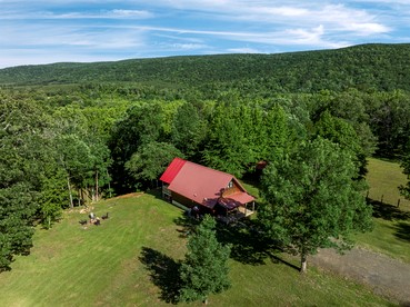 Fantastic Secluded Wooden Cabin with All Commodities in Nashoba, Oklahoma photo 4