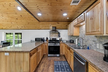 Fantastic Secluded Wooden Cabin with All Commodities in Nashoba, Oklahoma photo 5