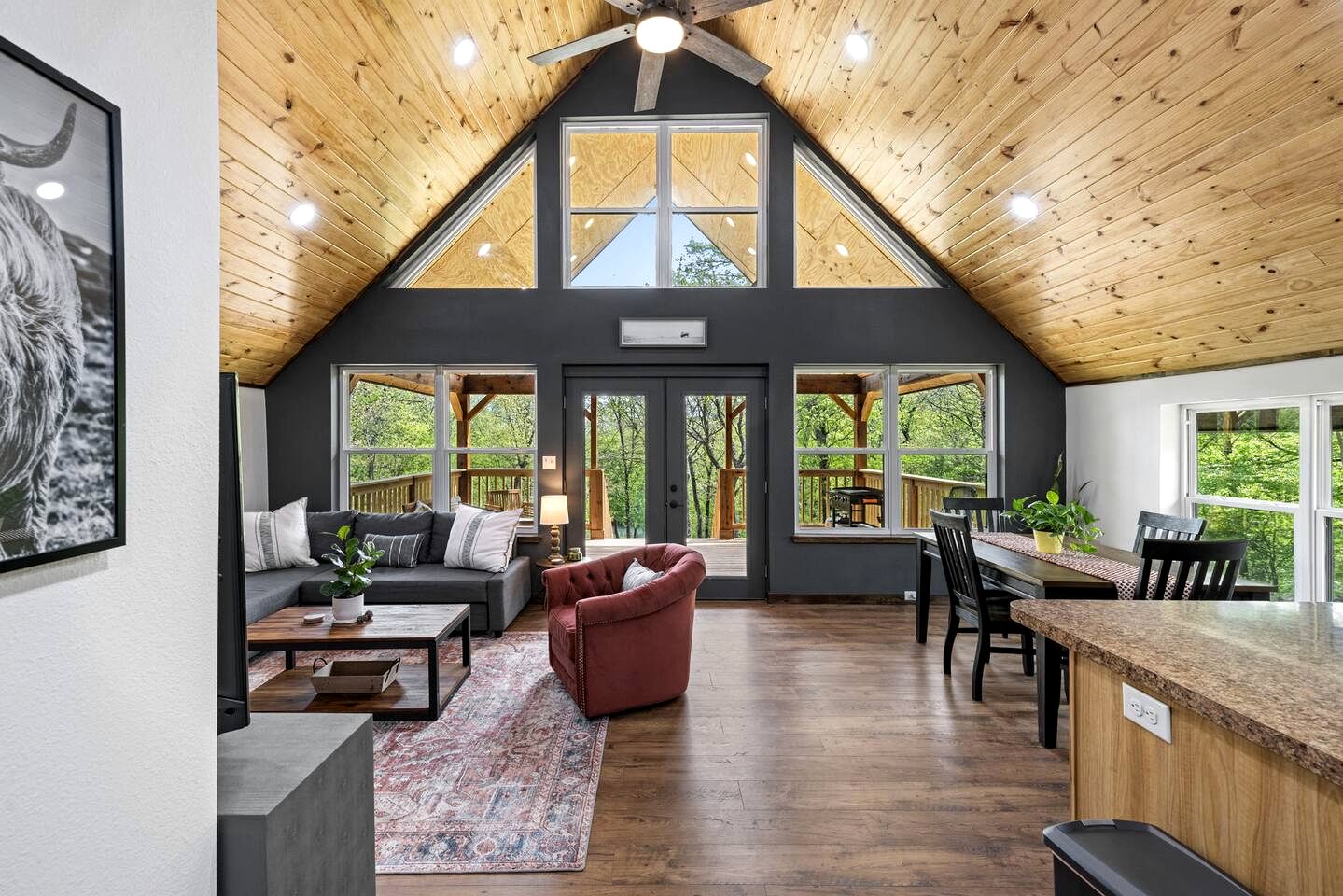 Fantastic Secluded Wooden Cabin with All Commodities in Nashoba, Oklahoma