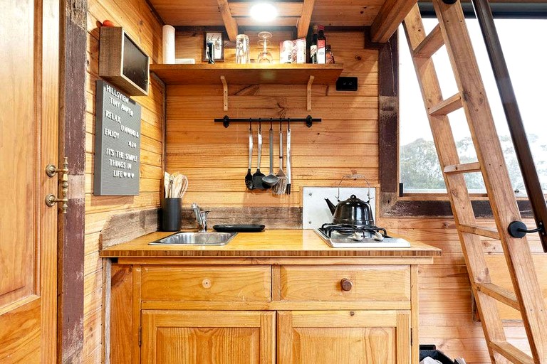 Tiny Houses (Australia, Taradale, Victoria)