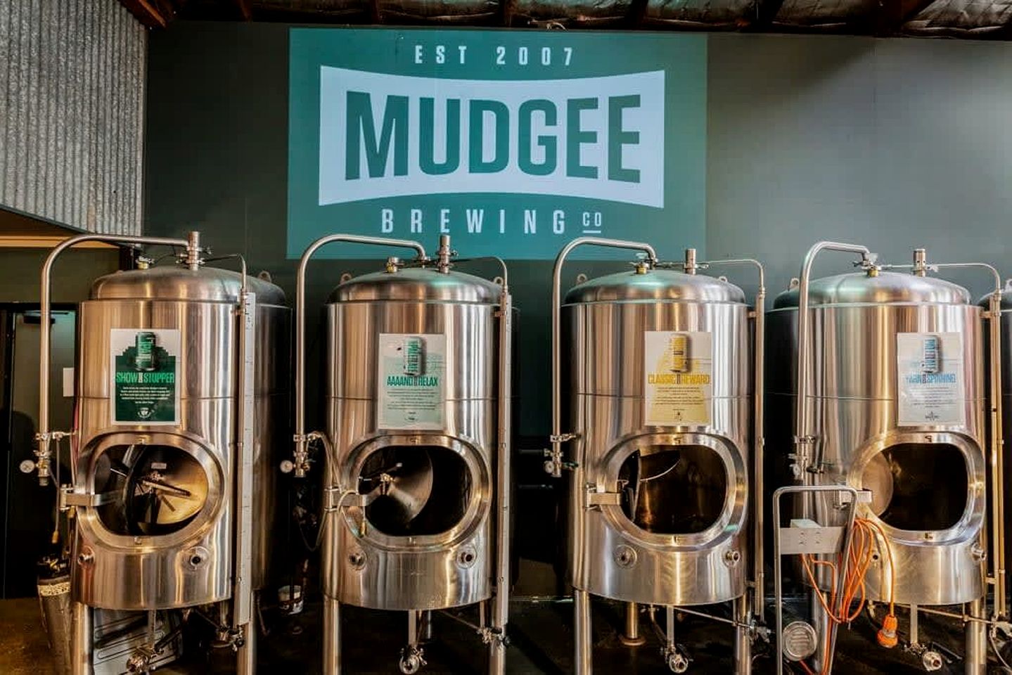 Fantastic Tiny House with Breathtaking Farmlands and Wine Tours in New South Wales, Australia