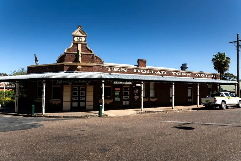 Tiny Houses (Australia, Turill, New South Wales)
