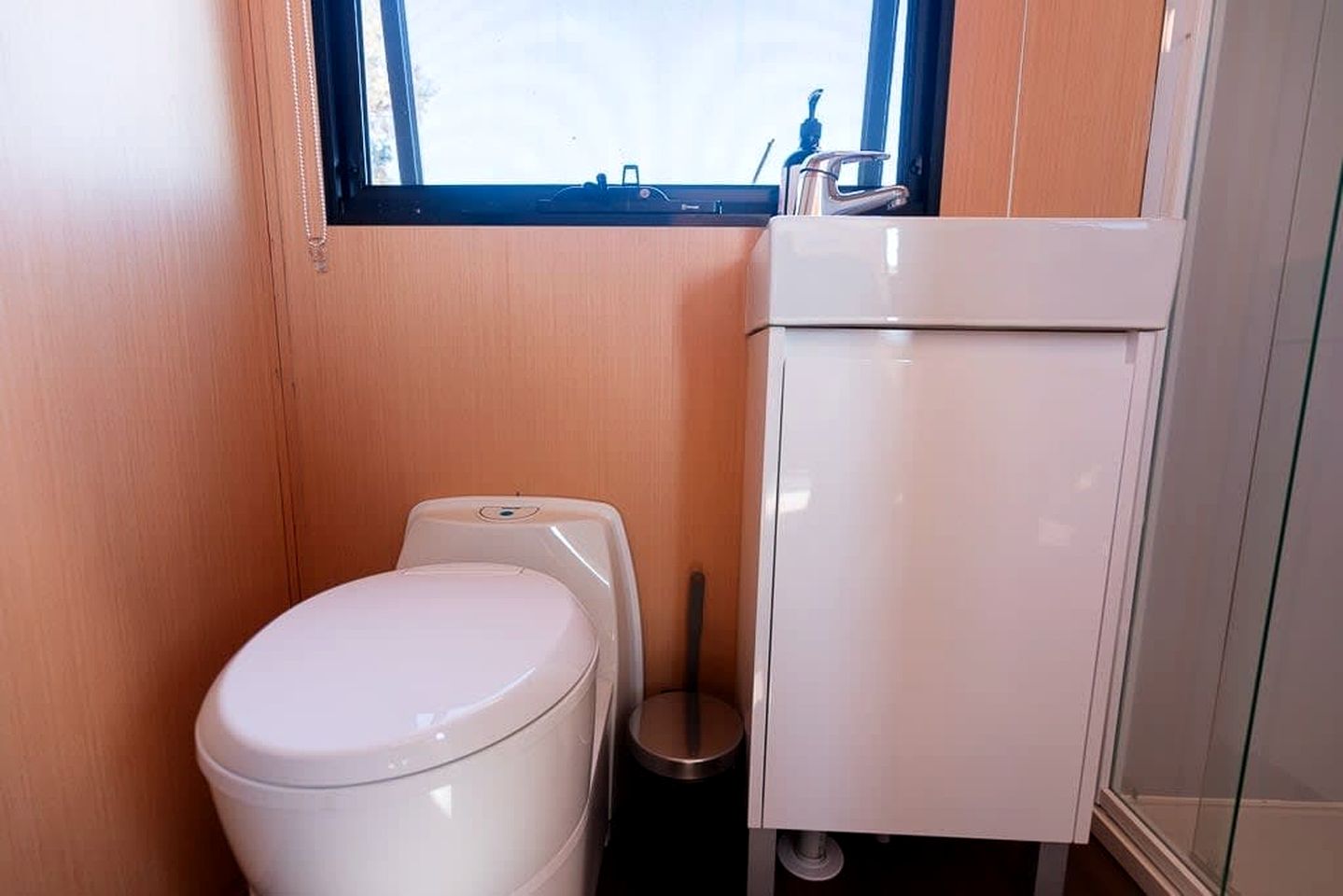 Fantastic Tiny House with Breathtaking Farmlands and Wine Tours in New South Wales, Australia