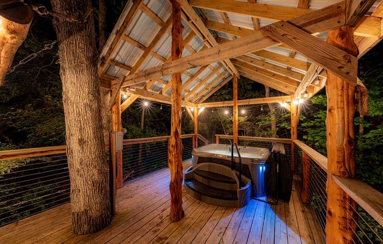 Tree Houses (United States of America, Herod, Illinois)