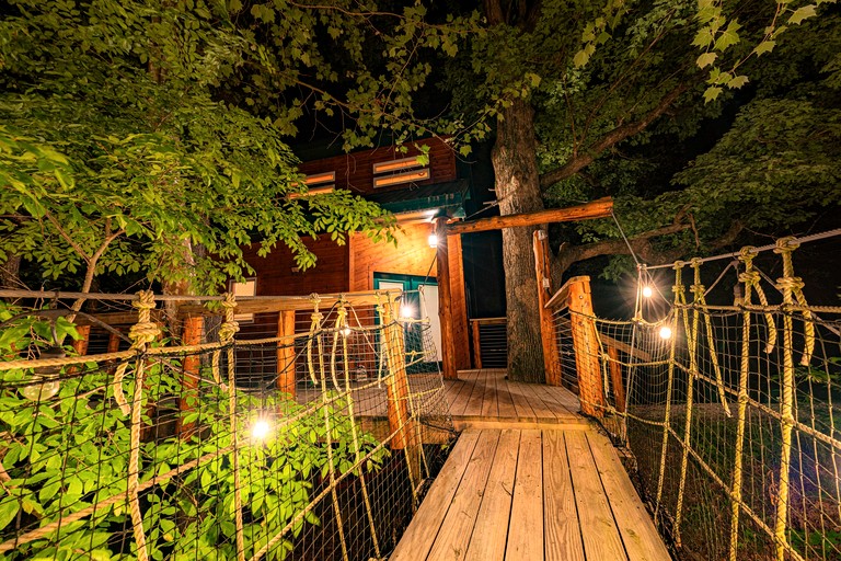 Tree Houses (United States of America, Herod, Illinois)