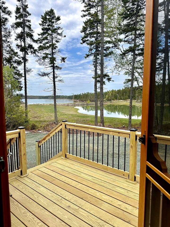 Fantastic Waterfront Wooden Cabin in Milbridge, Maine