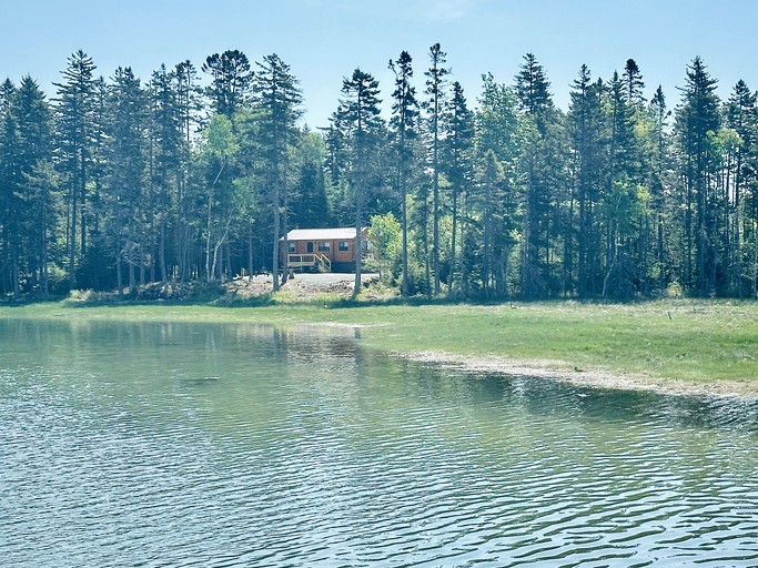 Cabins (United States of America, Milbridge, Maine)