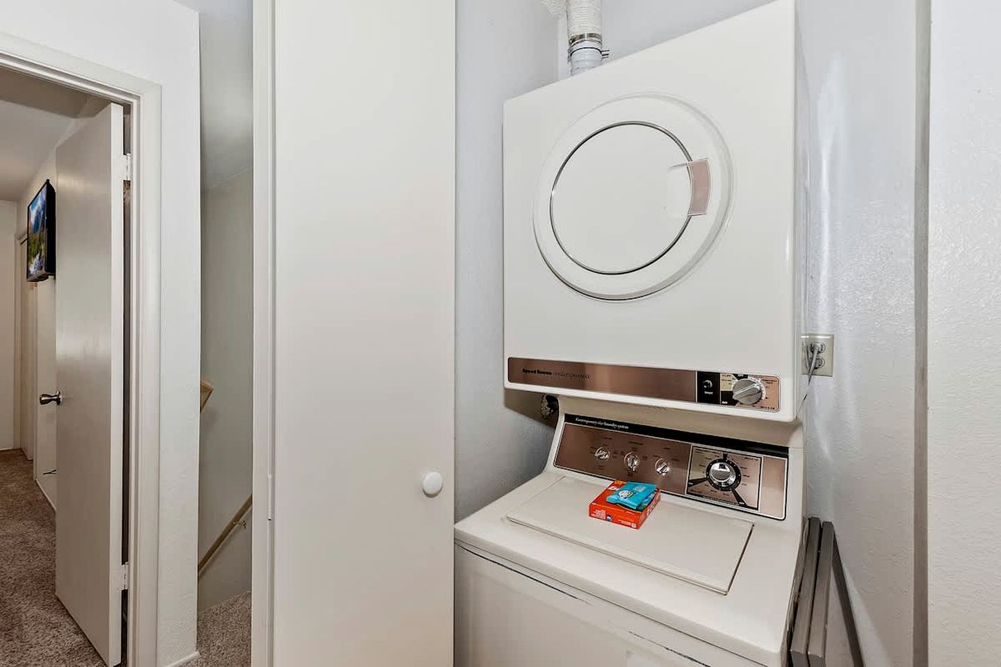 Fantastic Wooden Cabin with Barbecue in Big Bear Lake, California