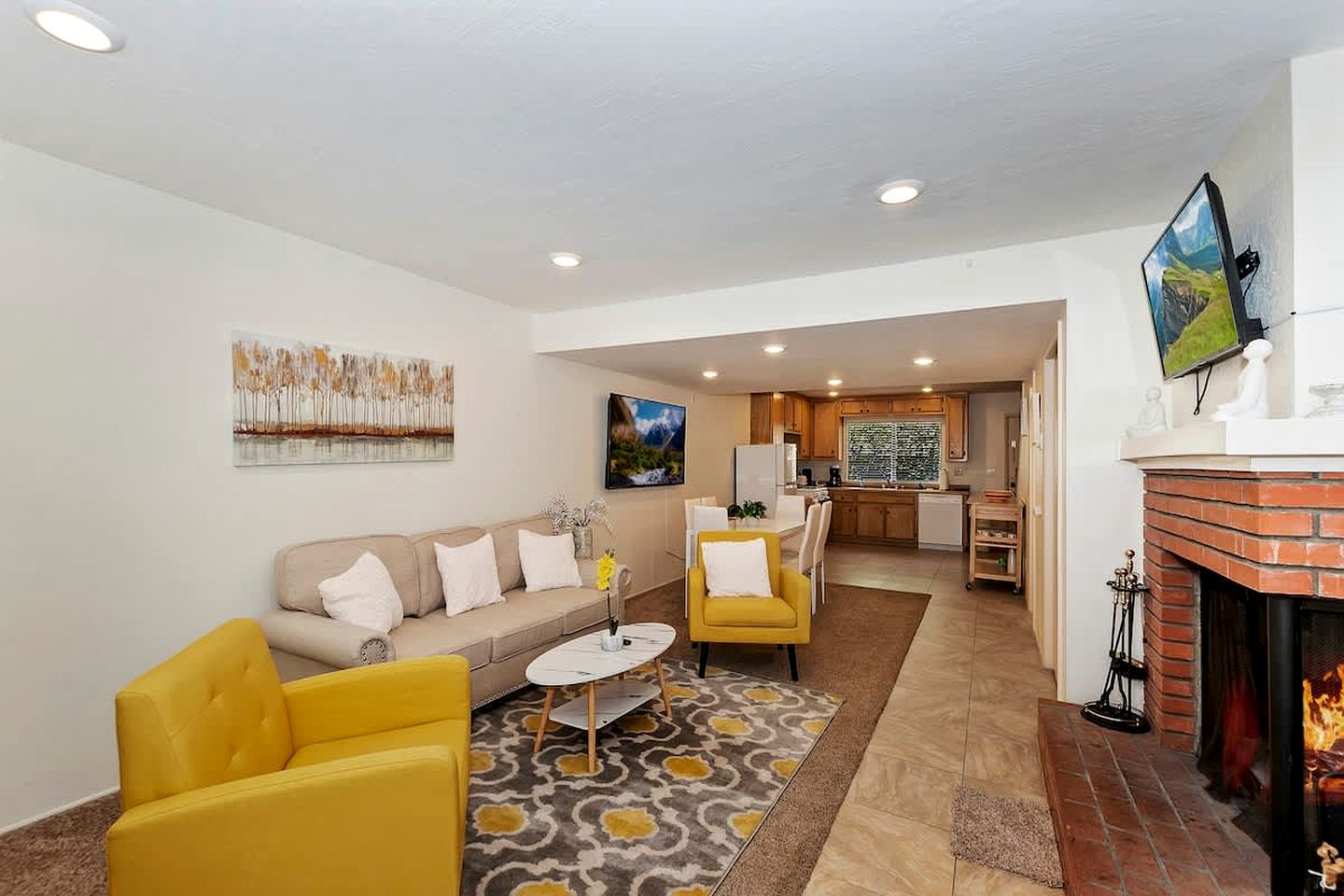 Fantastic Wooden Cabin with Barbecue in Big Bear Lake, California