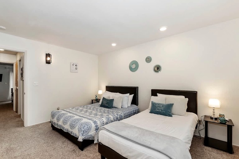 Cabins (United States of America, Big Bear Lake, California)