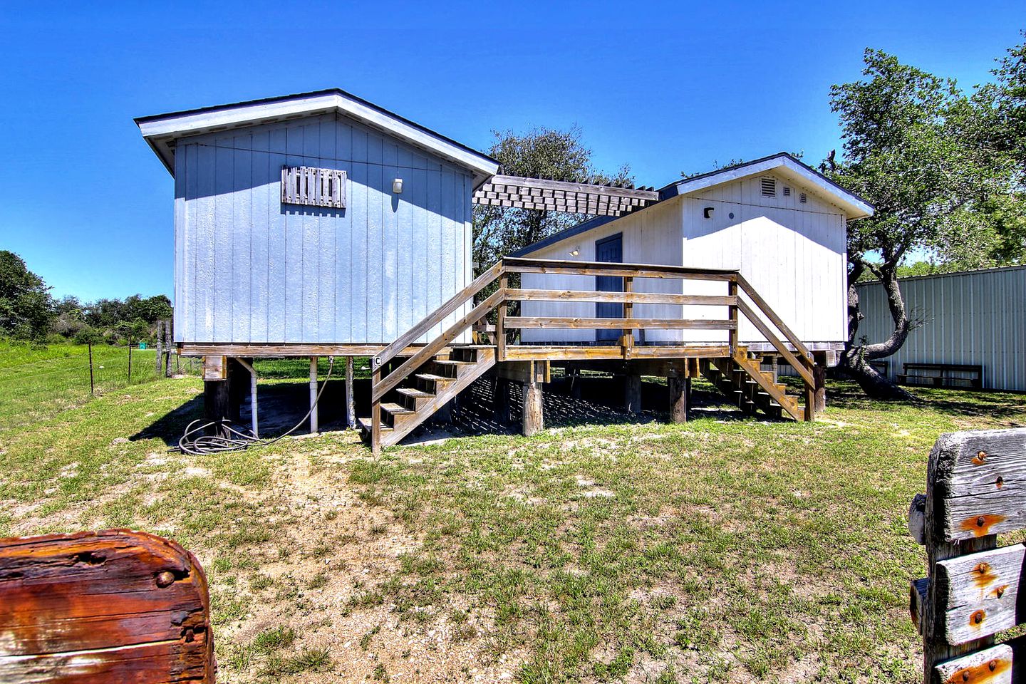 Family Style Fishing Cabin with Porch and Grill Perfect for Group Getaways on the Conn Brown Harbour, Aransas Pass Texas