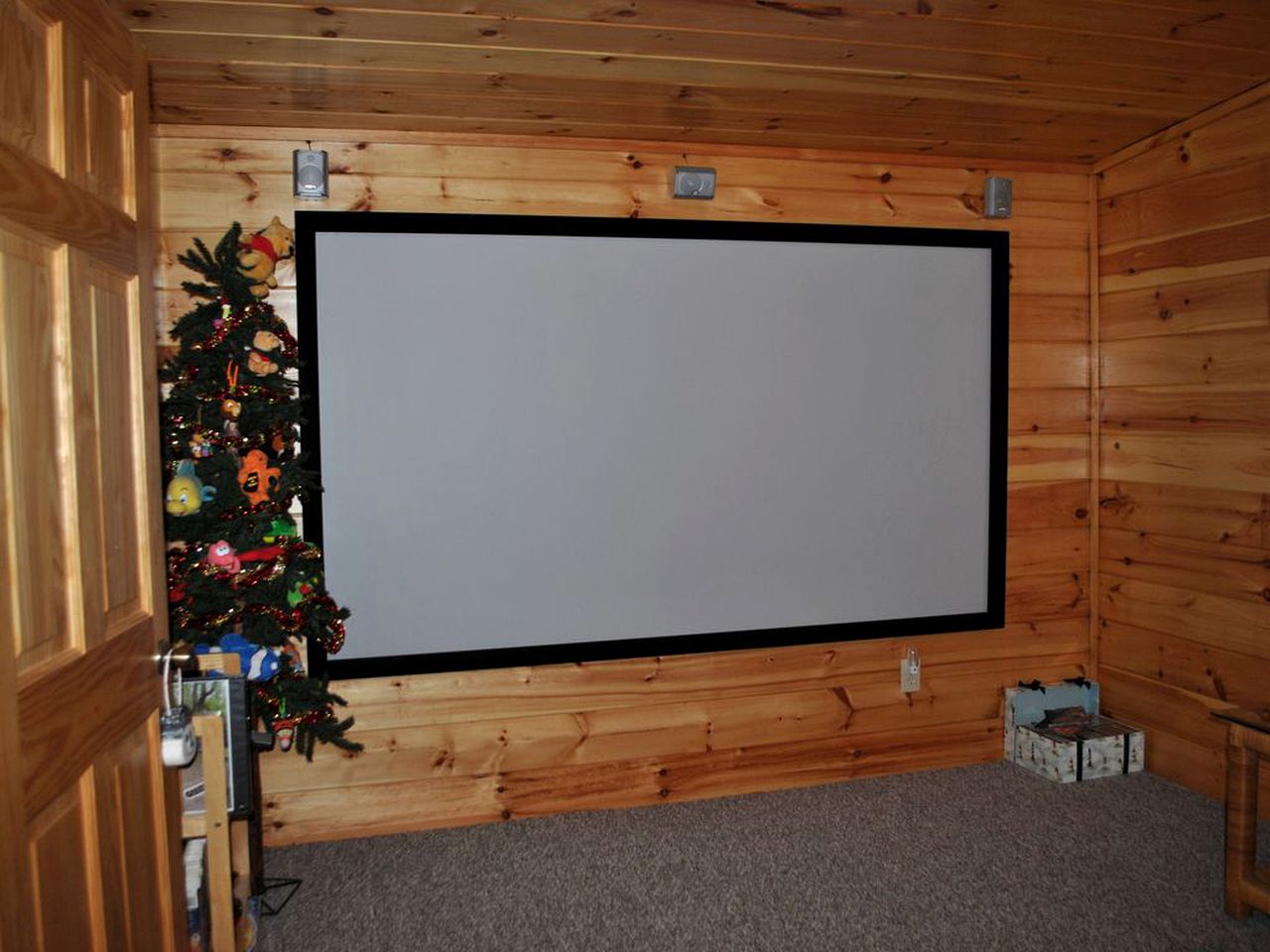 Secluded Mountain Cabin Getaway with a Hot Tub near Sevierville, Tennessee