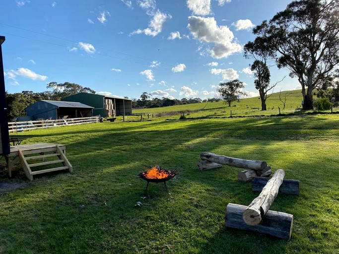 Tiny Houses (Australia, Alberton West, Victoria)