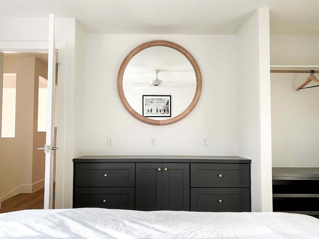 Elegant Farm House Beautifully Design in Texas