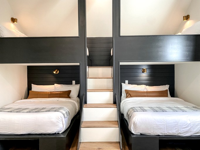 Cabins (United States of America, New Braunfels, Texas)