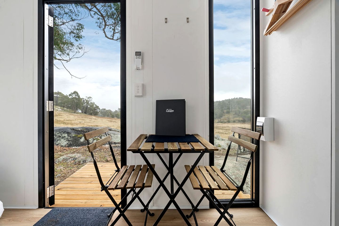 Farm Tiny House Stay Well Equipped in Deepwater, Queensland