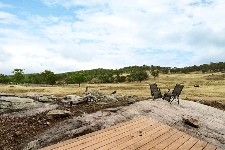 Vacation Rentals (Australia, Deepwater, Queensland)