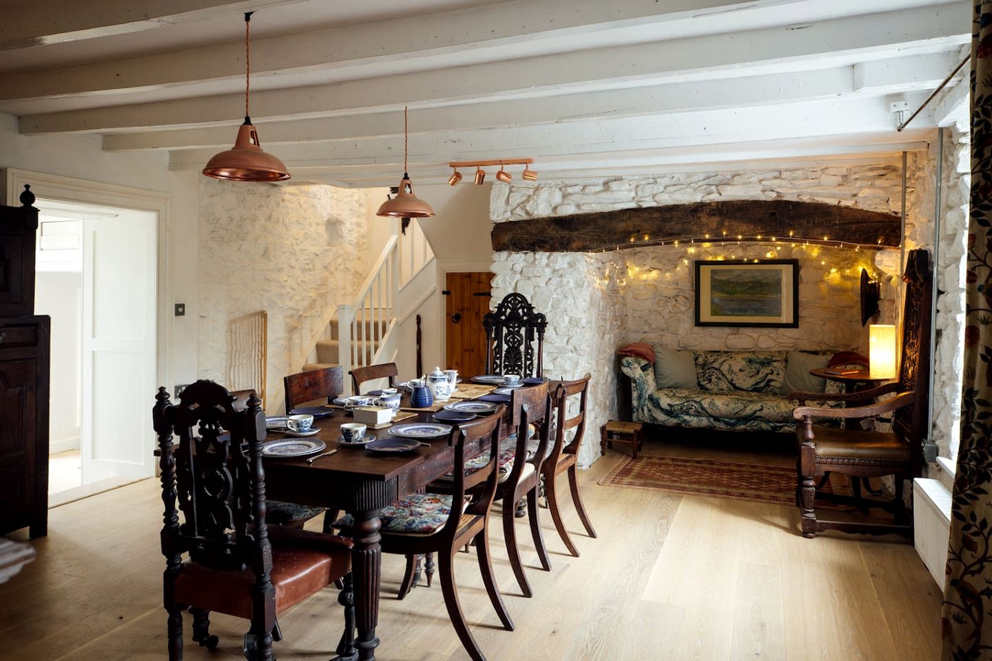 Charming Renovated Farmhouse with Billiard Room & Annex near Pembrokeshire Coast, Wales