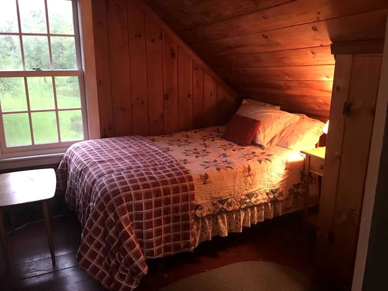 Cabin Rental Nestled on 80-Acres of Meadows Perfect for Large Groups near Green Mountains, Vermont