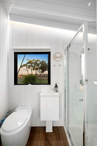 Tiny Houses (Australia, Banyena, Victoria)