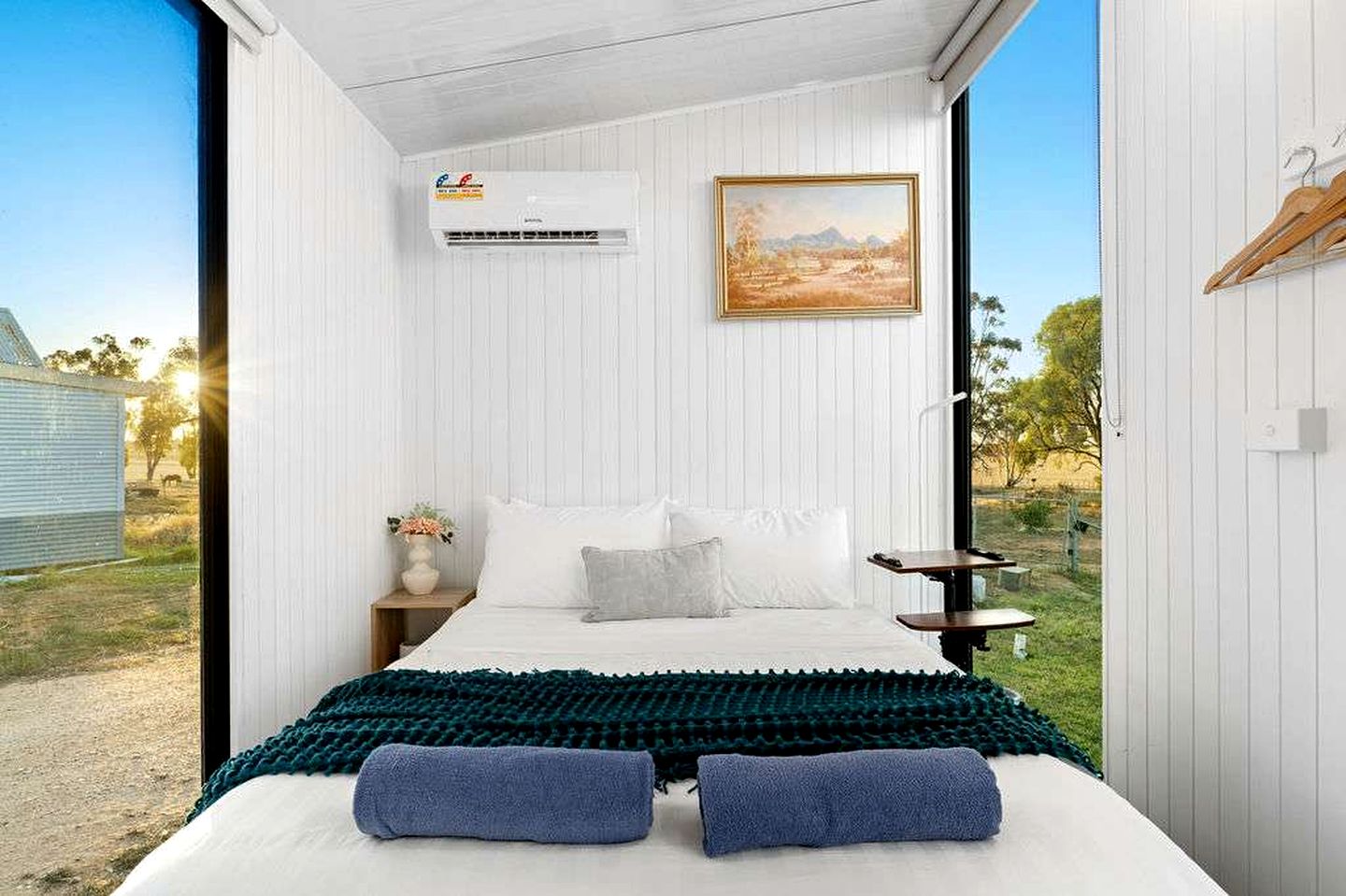 Farmstay Tiny House Glamping in Victoria for a Nature Escape