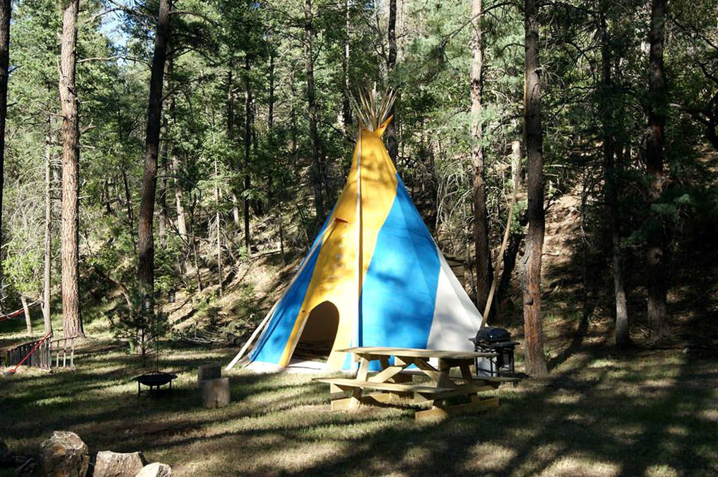 Colorful and Cozy Tipi Rental in Lincoln National Forest, New Mexico