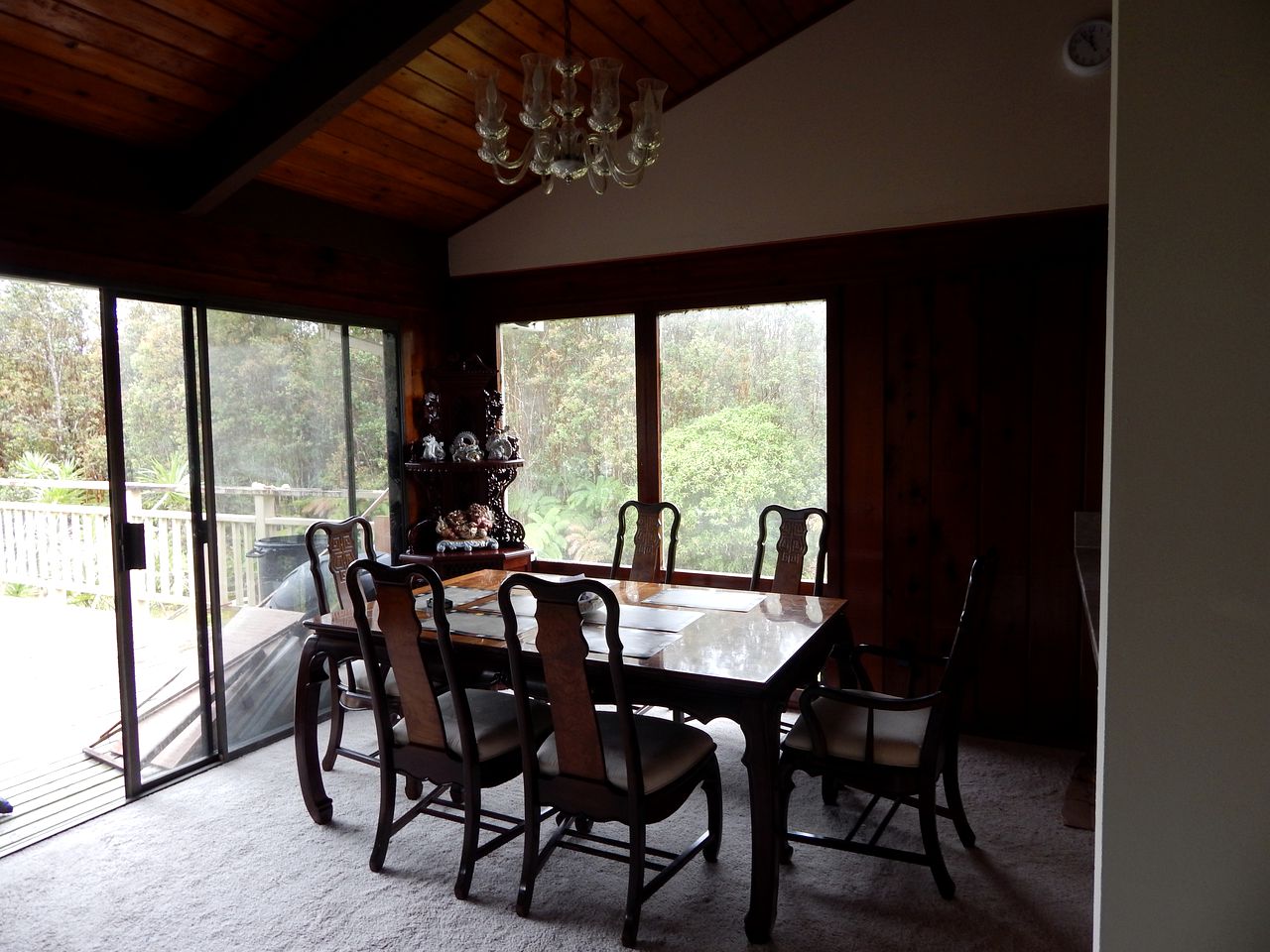 Romantic Getaway Accommodation for Two Guests in Fern Forest, Hawaii