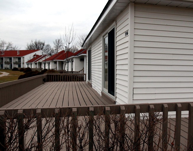 Nature Lodges (Orillia, Ontario, Canada)