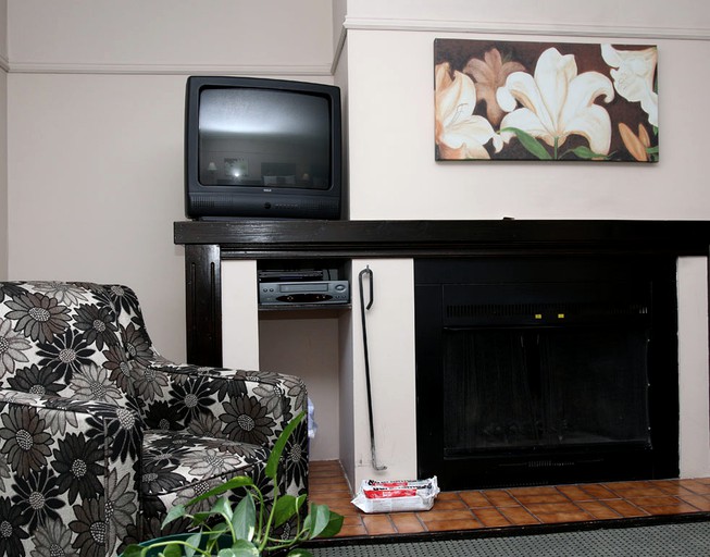Nature Lodges (Orillia, Ontario, Canada)