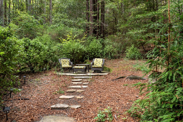 Cabins (United States of America, Guerneville, California)