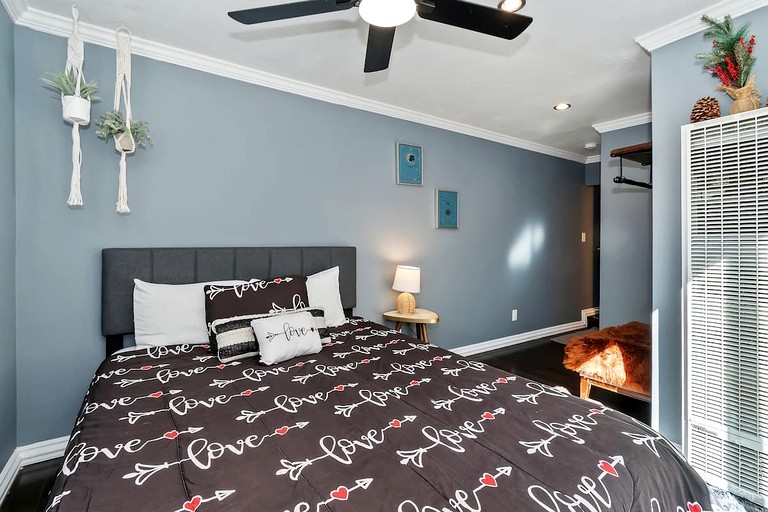 Cabins (United States of America, Big Bear Lake, California)