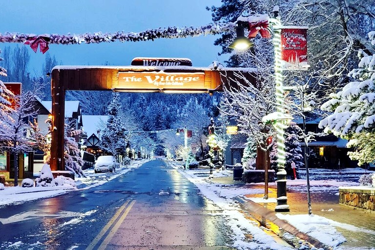 Cabins (United States of America, Big Bear Lake, California)