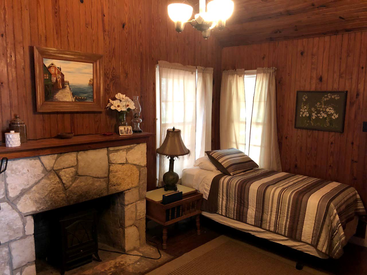 Peaceful Bandera Accommodation Perfect for Texas Hill Country Getaways