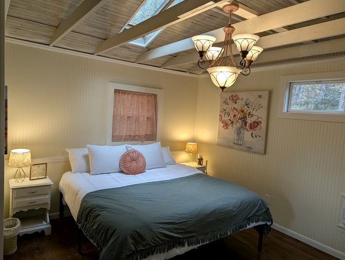 Cabins (United States of America, Black Mountain, North Carolina)