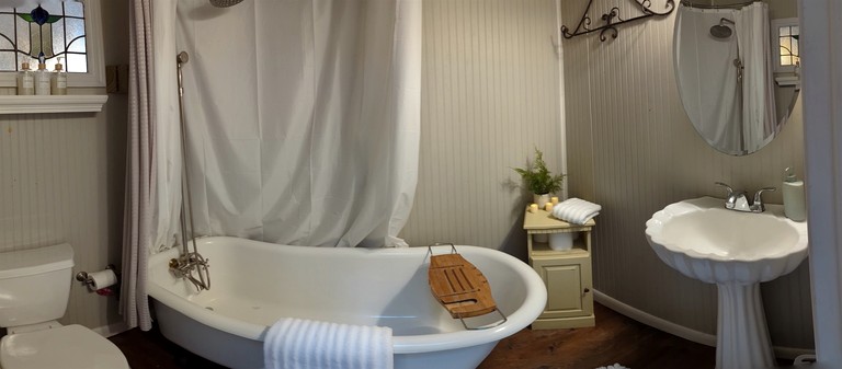 Cabins (United States of America, Black Mountain, North Carolina)