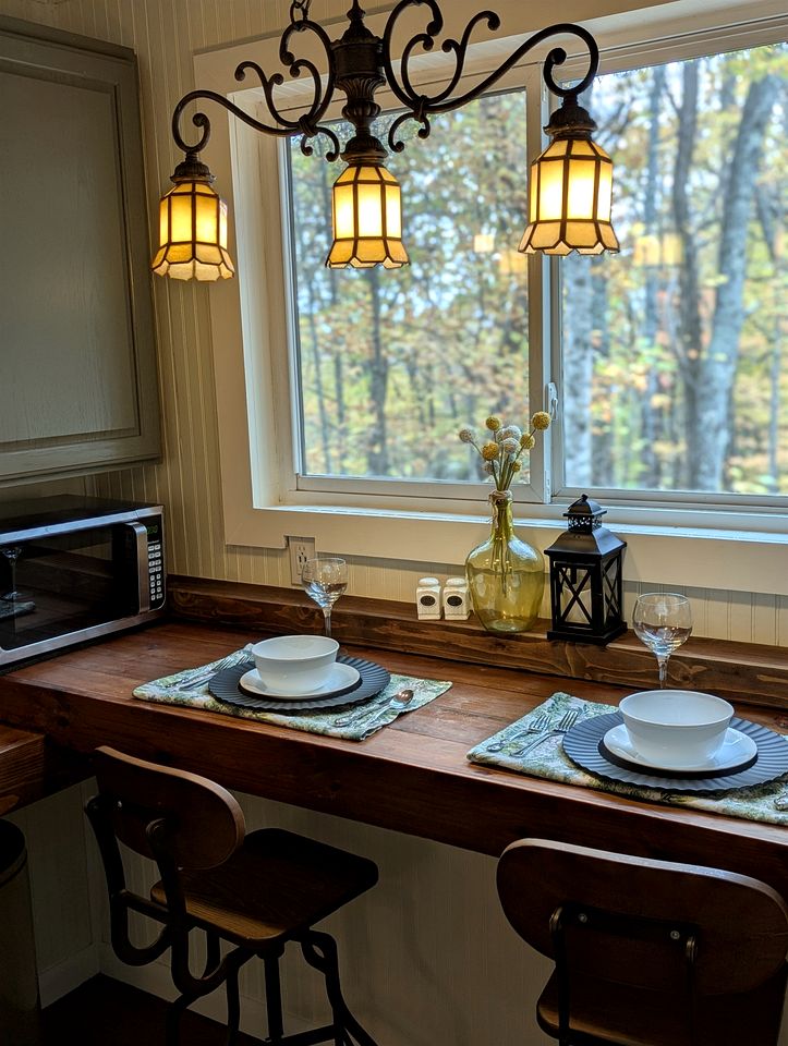 Secluded Mountain Cabin Retreat with Scenic Woodland Views near Black Mountain, NC