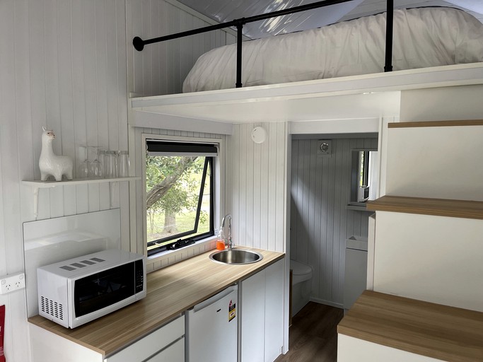 RU Fig Tree Cottage, Tiny Houses, Darlington, Australia Glamping Hub