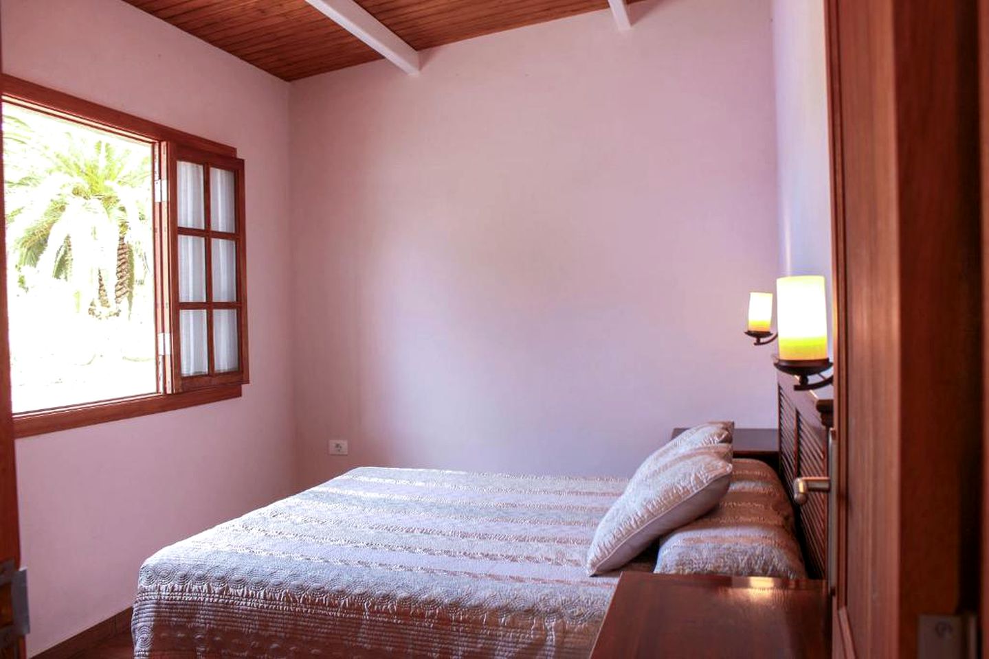 Impressive Villa with Swimming Pool and Teide Views in Buenavista del Norte, Santa Cruz de Tenerife