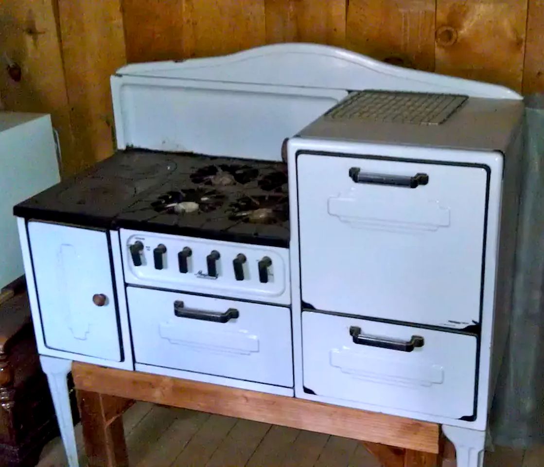 Secluded Cabin Rental Surrounded by Meadows in Big Bear City, California