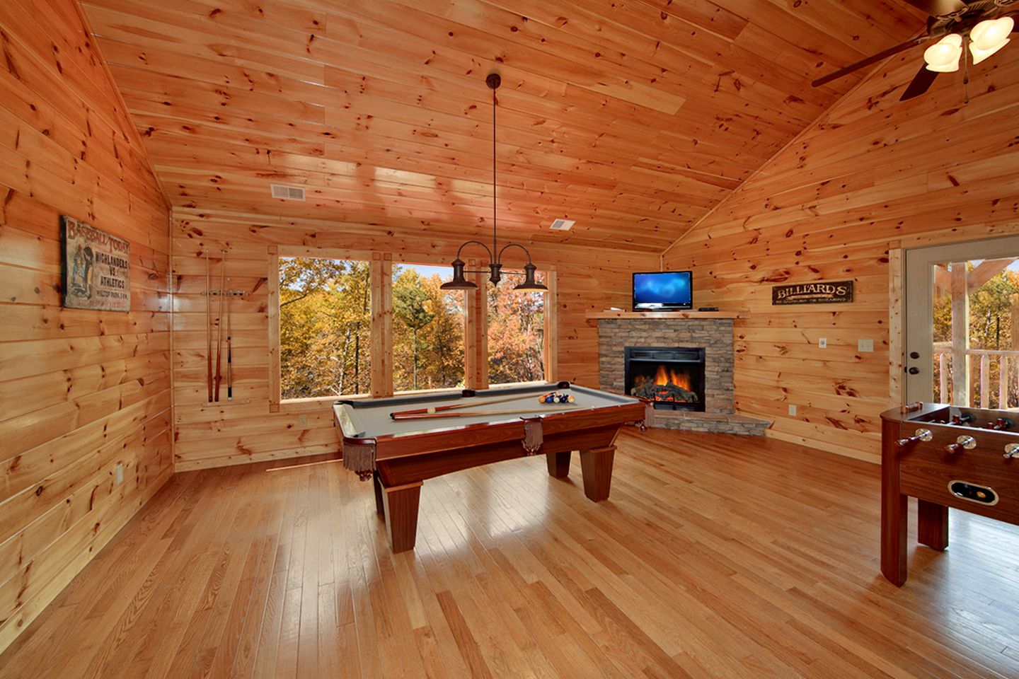 Dog-Friendly Cabin Perfect for a Family Getaway in Gatlinburg, East Tennessee