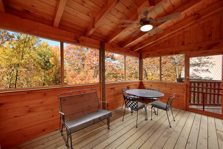 -- (United States, Gatlinburg, Tennessee)