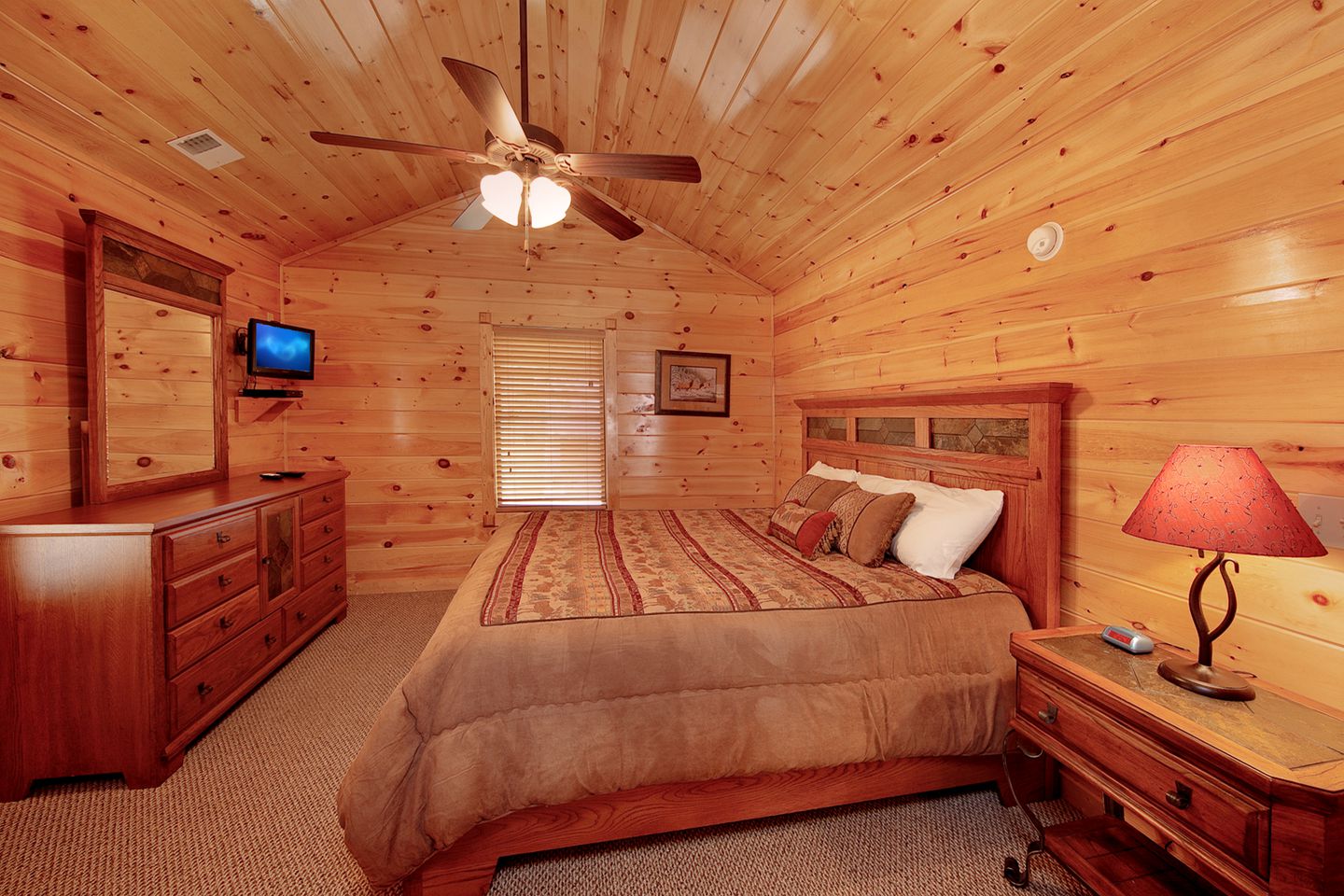 Dog-Friendly Cabin Perfect for a Family Getaway in Gatlinburg, East Tennessee