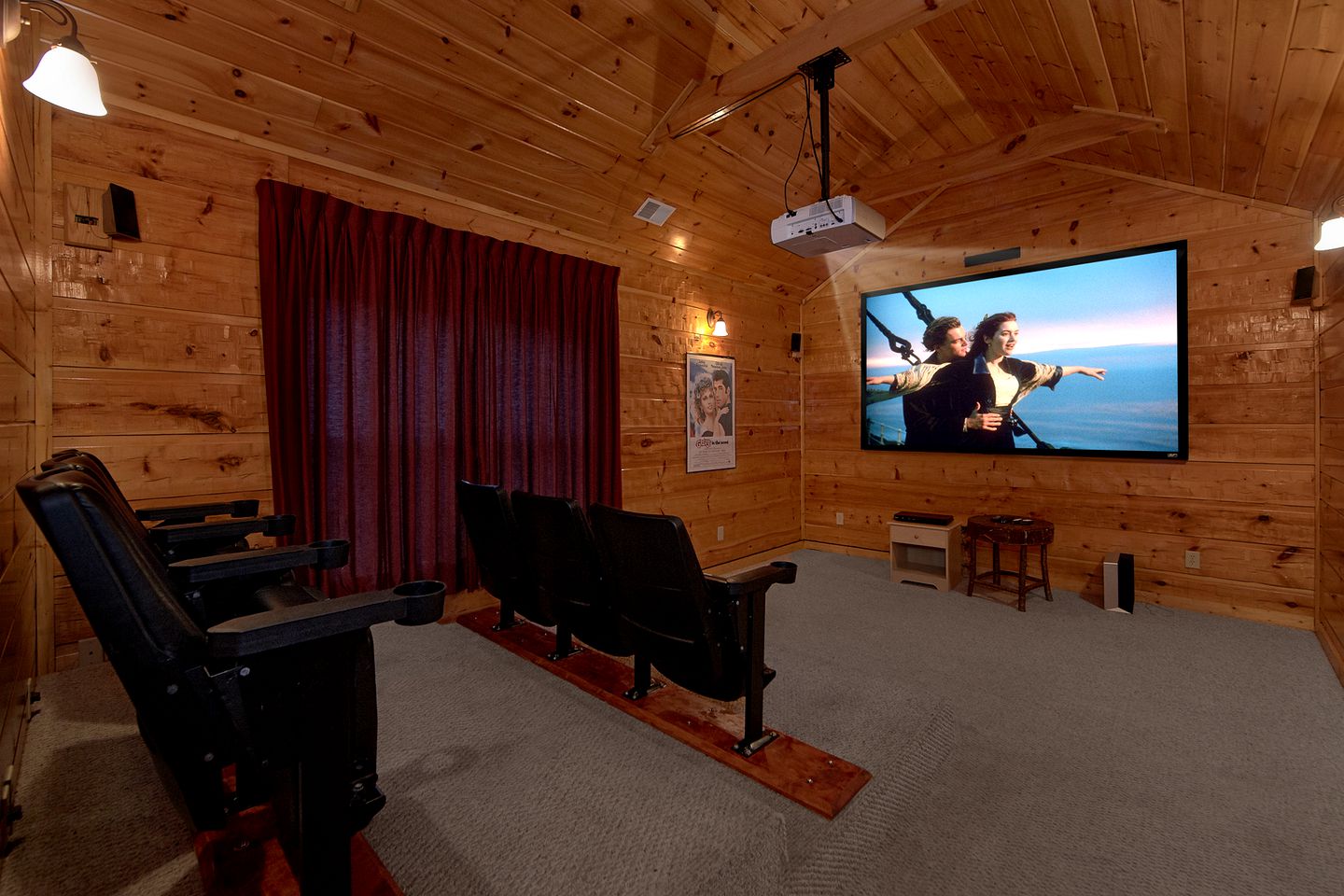 Family Cabin Rental with a Theater Room and Hot Tub in Gatlinburg, East Tennessee