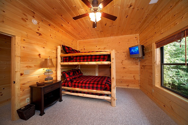 -- (United States, Gatlinburg, Tennessee)