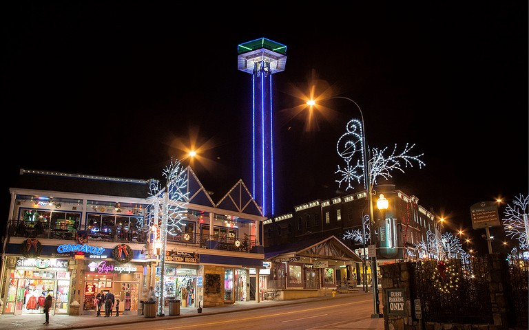 -- (United States, Gatlinburg, Tennessee)