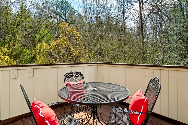 Cabins (United States of America, Gatlinburg, Tennessee)