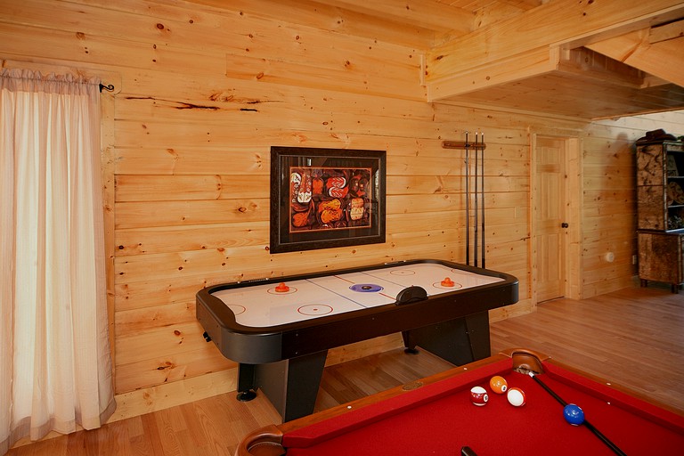 -- (United States, Gatlinburg, Tennessee)