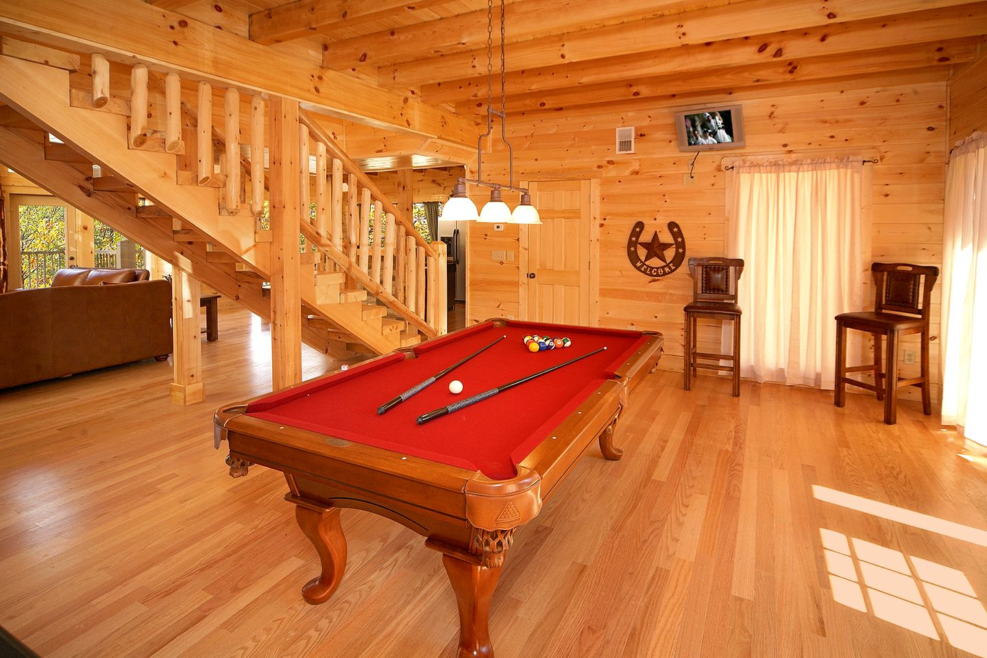 Majestic Cabin near Gatlinburg Perfect for a Getaway in Tennessee