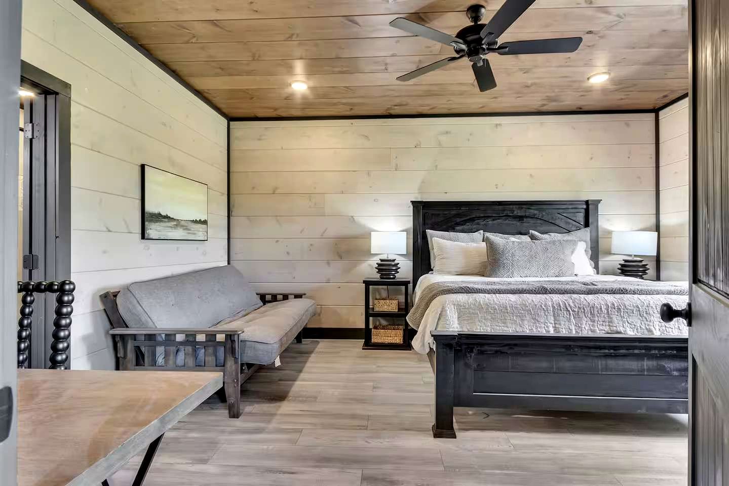 Brand-New Luxury Cabin with Indoor Heated Pool & Arcade, Near Dollywood in Sevierville, Tennessee